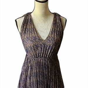 NWT-CECICO COLLECTION-SUMMER TOP